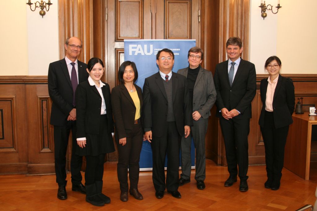 Zum Artikel "FAU empfängt Wirtschaftsexperten aus Taiwan"