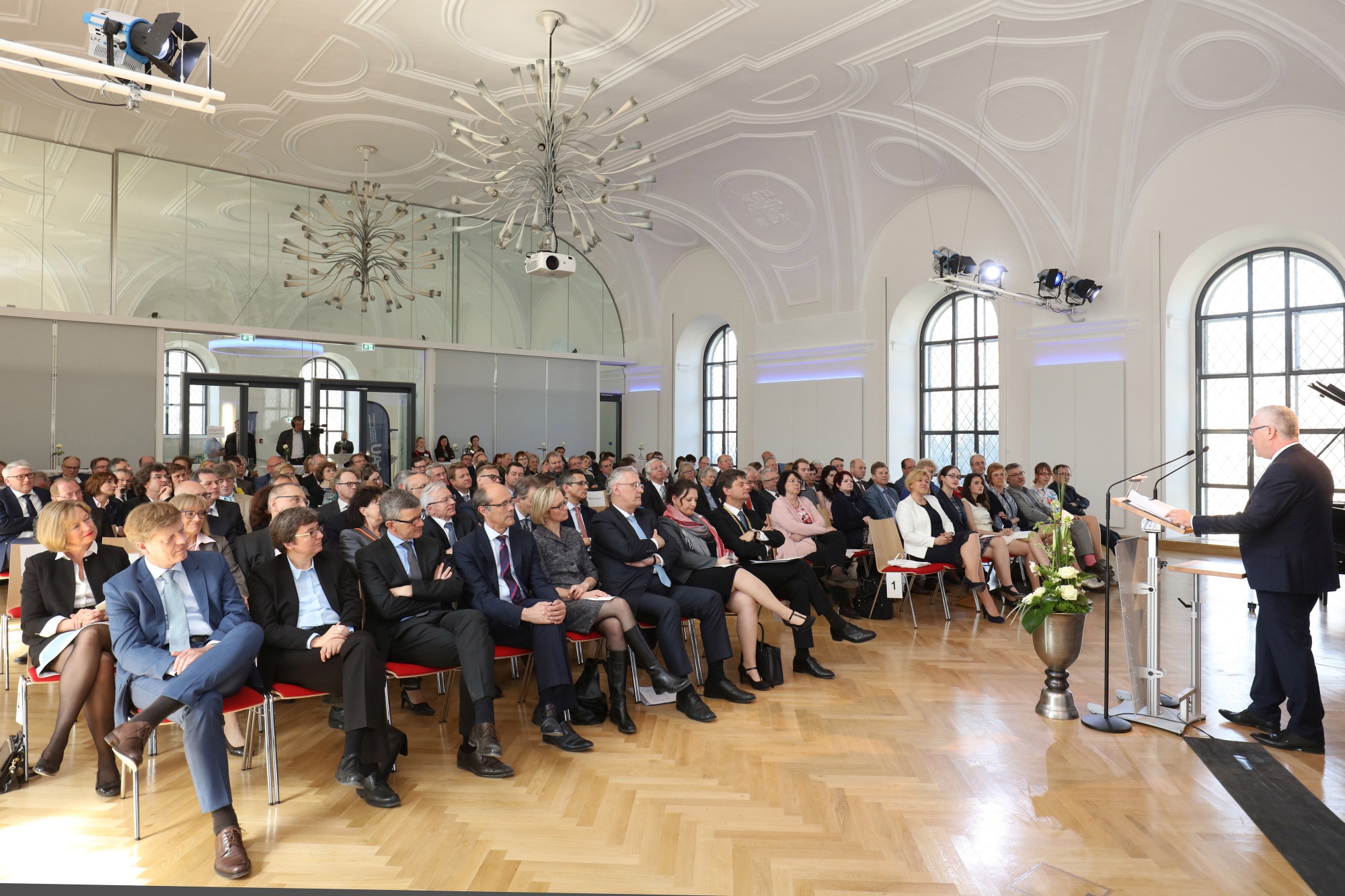 Impressionen von der Amtseinführung des neuen Kanzler der FAU, Christian Zens. (Bild: FAU/Kurt Fuchs)