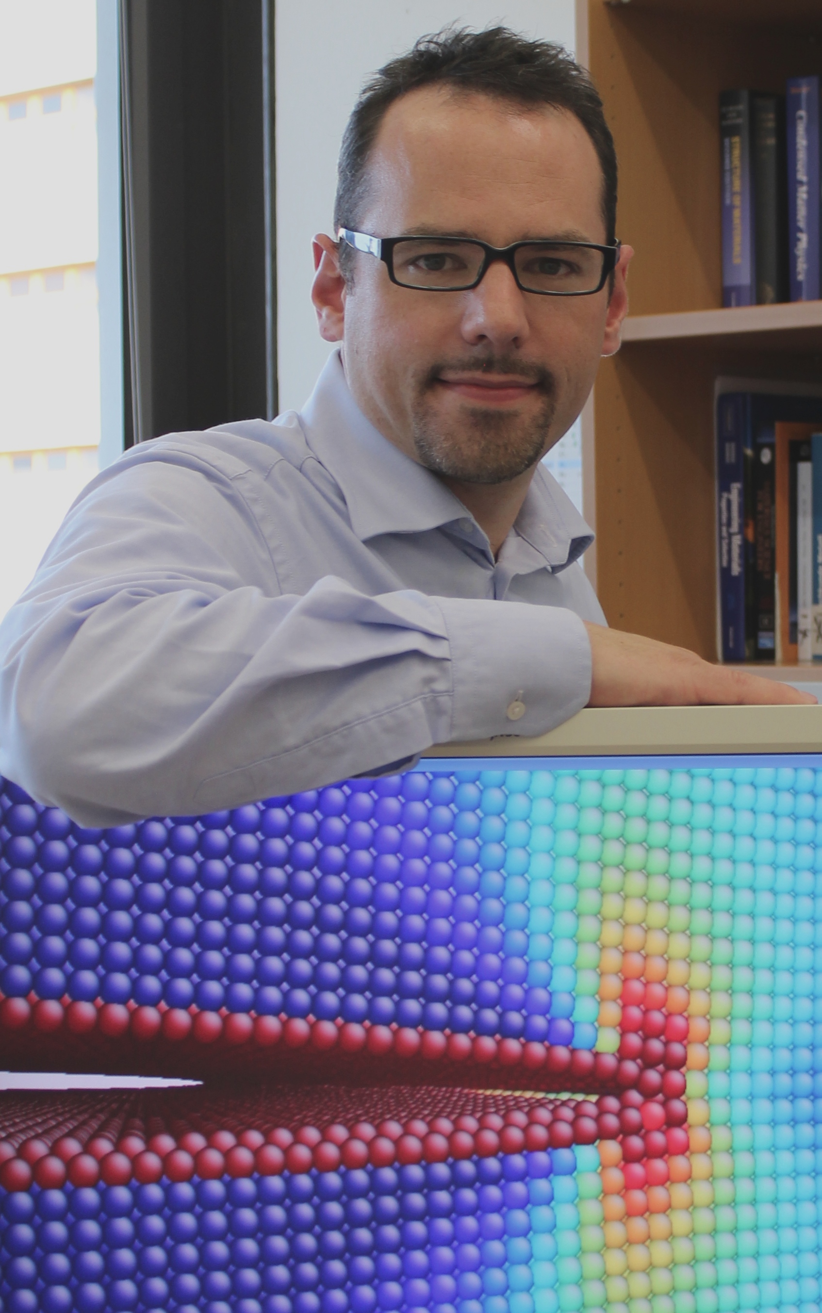 Prof. Dr. Erik Bitzek