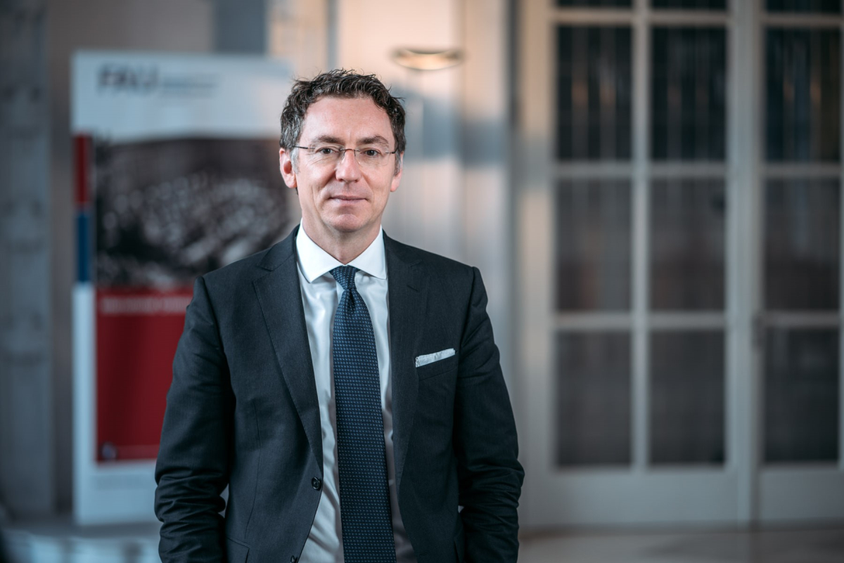 Zum Artikel "SZ: „Man müsste schon mehr als ein paar Gewehre finden“"