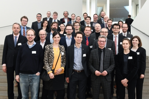 Zum Artikel "Kunst- und Wissenschaftsminister empfängt neu berufene Professorinnen und Professoren"