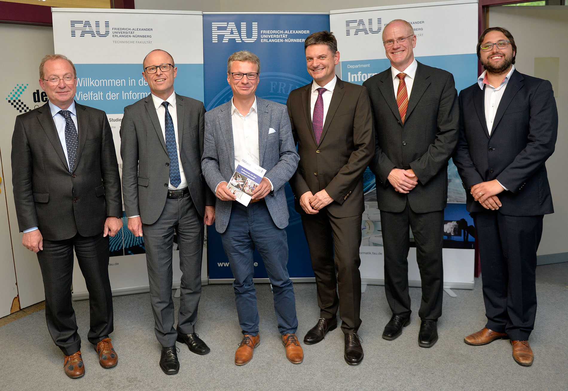 Zum Artikel "„Hochschulen entwickeln passgenaue Konzepte zur MINT-Förderung in ihrer Region“"