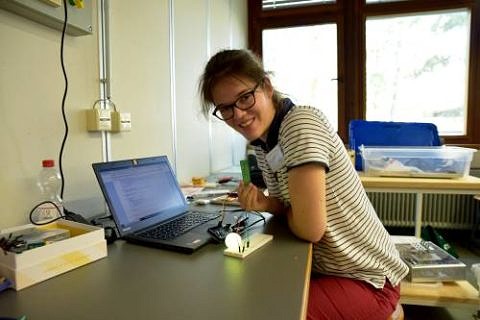 Zum Artikel "Von sprechenden Dioden und sprachgesteuerten Armprothesen"
