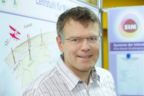 Prof. Dr. Robert Schober wurde 2012 die renommierte Alexander von Humboldt-Professur verliehen. (Bild: FAU/David Ausserhofer)