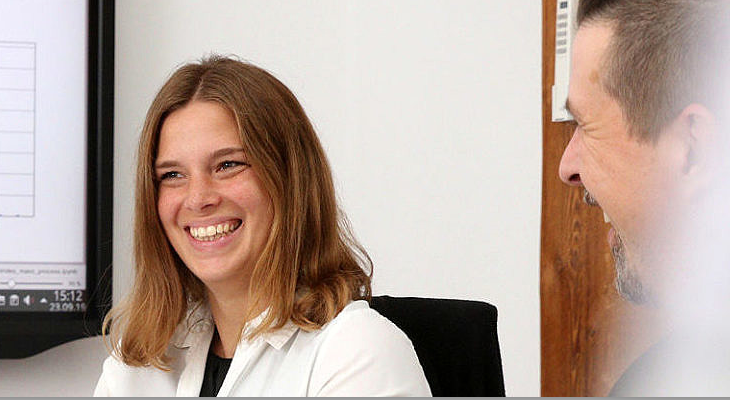 Zur Seite: Beschäftigte