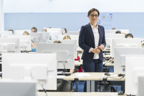 Zum Artikel "Professorinnen­programm 2030: FAU fördert Frauen in der Wissenschaft"