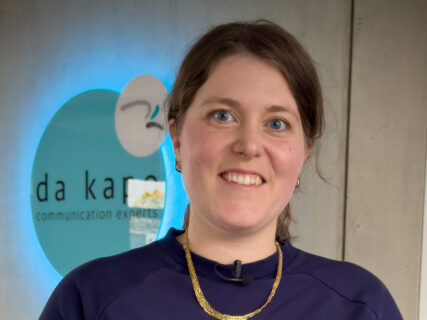 Zum Artikel "FAU Alumni #JobInsights: Veronika Kamer, Projektmanagerin Markenkommunikation"