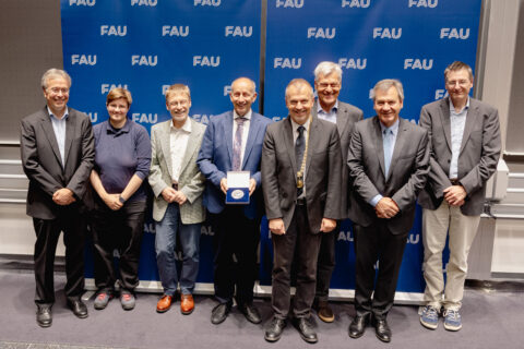 Zum Artikel "Mathematikpreis: FAU vergibt Staudt-Preis"