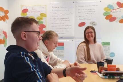 Menschen vom Projekt Inklusive Bildung Bayern