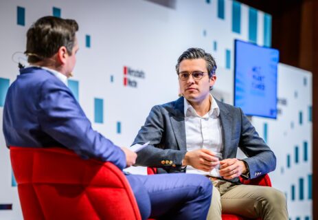 Weltmarktführer Innovation Day, 25. September 2025, im Bild v.l. Andreas Menn, WirtschaftsWoche, Prof. Dr. Ricardo Grieshaber-Bouyer Leiter der Studienambulanz, Professur für Klinische Systemimmunologie, Medizinische Klinik 3 – Rheumatologie und Immunologie – FAU Erlangen-Nürnberg und Universitätsklinikum Erlangen Bild: Foto Vogt GmbH