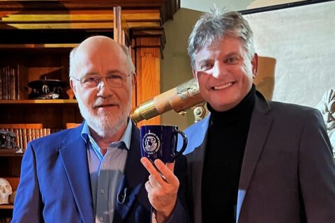 Zum Artikel "Die FAU als Drehort: Harald Lesch zu Gast an der FAU"