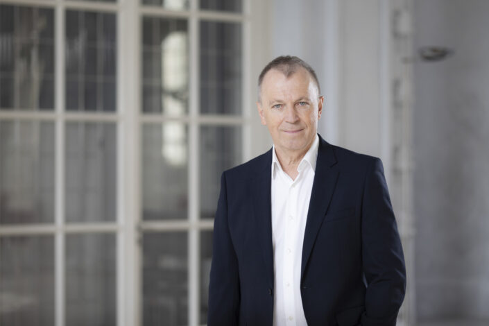 Bild 2025-10-22_Hirsch_VP-Prof.-Dr.-Andreas-Hirsch_Giulia-Iannicelli_3541 öffnen