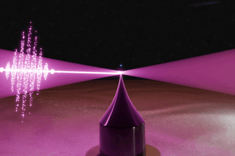 Zum Artikel "Brückenbauer zwischen Starkfeldphysik und Quantenoptik"